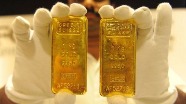 Gold prices are rising in the world market. It is considered a reliable resource.